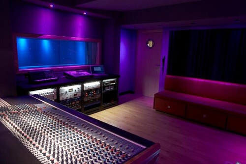 SRS Maxiboard recording studio soundproofing
